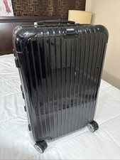 Rimowa Salsa Deluxe Multiwheel