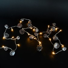 LED Lichterkette Tannenzapfen