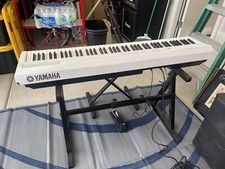 Yamaha P-115B DIGITAL PIANO -