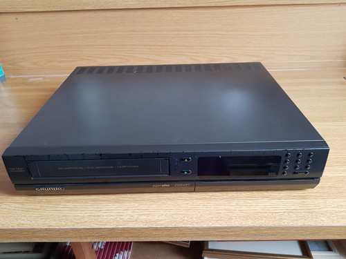 Vhs videorecorder grundig - vhs-videorecorder,