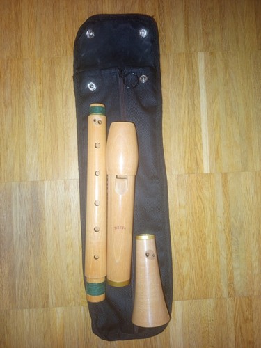 Wooden moeck tuju - tuju, alto