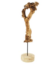 Holzskulptur (Wurzelholz) auf