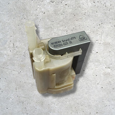 Grundig Zeilentrafo 4608044 Trafo 074 / 3334  / M29201-029.01 Transformator