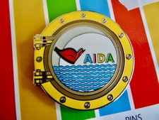 Aida Kreuzfahrt Fanpaket: Sammler Pin Motiv Bullauge,  Aida Block und Aida Stift