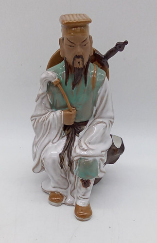 Sitzender krieger chinesisch - sitzender, krieger,