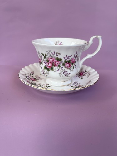 Vintage royal albert - vintage, lavender