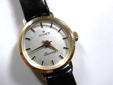 Anker Damen Quartz Armbanduhr 14 Karat - 585 Gelbgold mit neuem Armband