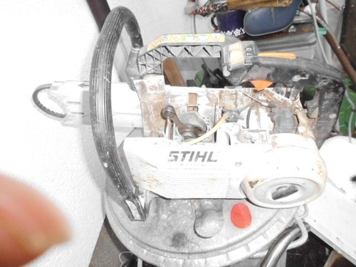 Tankgehäuse für eine stihl - tankgehäuse,