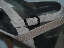 GUESS Damen Plateau STILETTO