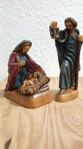 Krippenfiguren aus