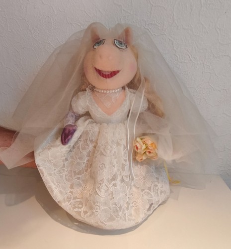 Jim henson miss piggy - jim,