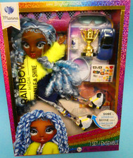 MGA Rainbow High Puppe Sparkle