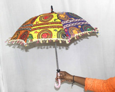 Antikes Eisen & Tuch