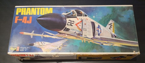 Revell phantom 1 - phantom, f-4j