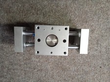 SMC  Parallel Greifer   Typ   MHL2-20D     NEU