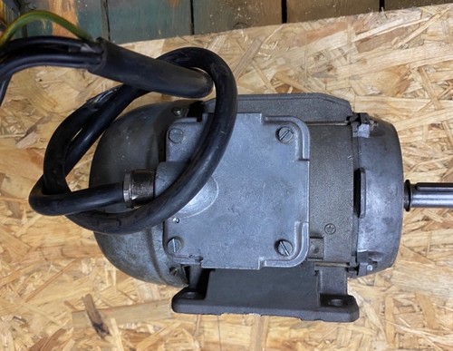 Fußmotor elektromotor - fußmotor,
