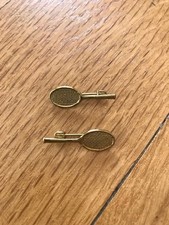 2 Tennisschläger Pins - 3cm - 2 Anstecknadeln für Tennisprofi - goldfarben Pin