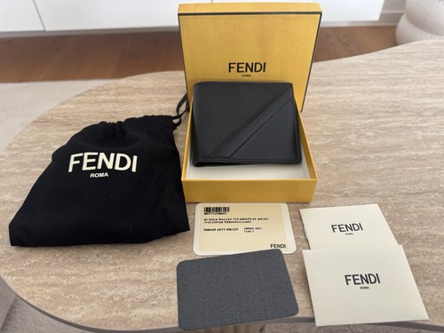 Fendi portemonnaie wallet - fendi,