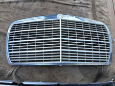 Kühlergrill ohne Stern Mercedes-Benz W123 W 123
