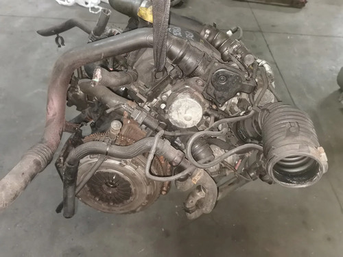 Motor nissan renault - nissan,