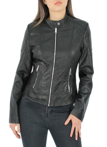 Stylische damen - stylische,