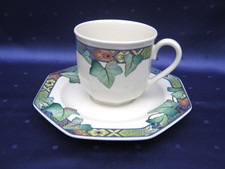 Kaffeetasse mit Untertasse von