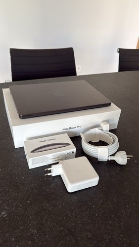 Apple macbook pro m4 - pro, –