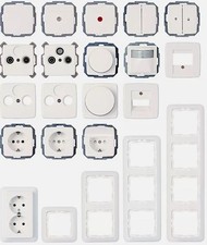 Kopp RIVO reinweiß Schalterprogramm Schutzkontakt Steckdose Schalter Rahmen