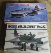  DML Me262B-1a/U1 &  Monogram