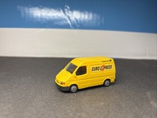Ford Transit- Euroexpress von Rietze  - 1:87 H0