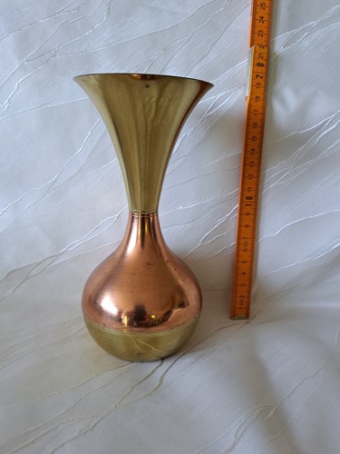 Blumenvase form einer - blumenvase,