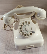 HAUSTELEFON MIT WÄHLSCHEIBE IN WEIß -60er JAHRE - KELLERFUND: