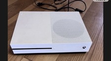 Microsoft Xbox One S Laufwerk