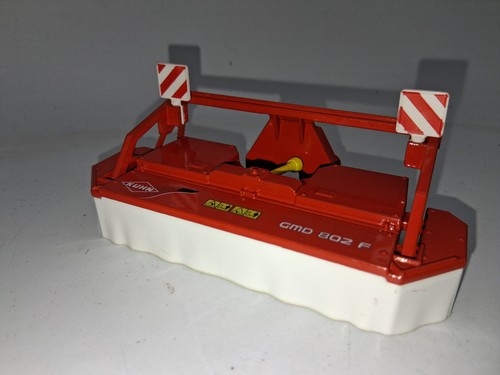 Siku 2461 kuhn - 2461, frontmähwerk