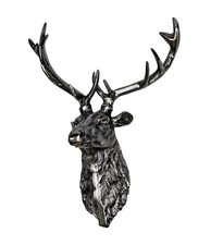 Große wandmontierte Metall