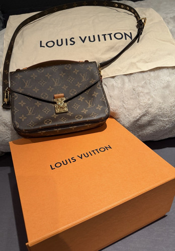 Louis vuitton pochette metis - louis,