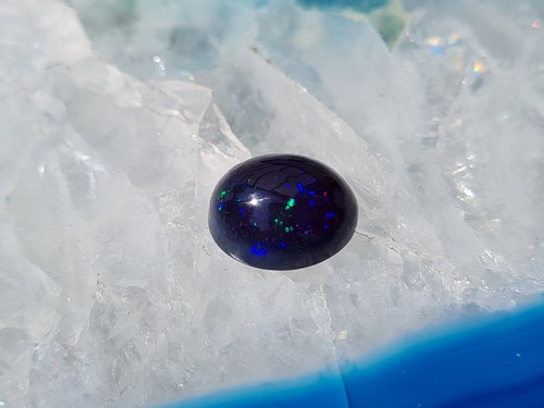 Dunkelblauer welo opal - dunkelblauer,