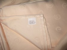 Tischdecke 2 Stück Tischläufer 130 x 40 cm sehr gut erhalten beige