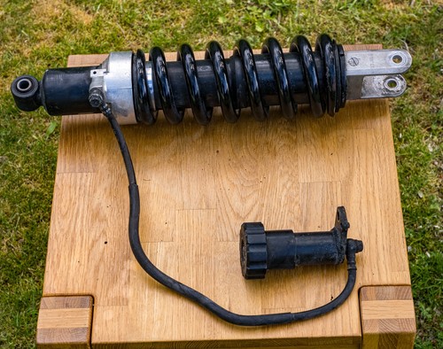 Federbein hydraulisch hinten