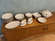 Porzellan Service Bavaria Schumann  Arzberg, Goldrand, sehr alt,  40 Teile