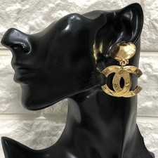 CHANEL Ohrringe Coco Logo