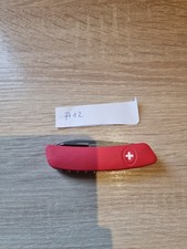 Schweizer Taschenmesser D01