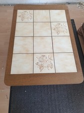 Couchtisch mit 2 Auszügen und Höhenverstellbar in Eiche dunkel mit Fliesenplatte