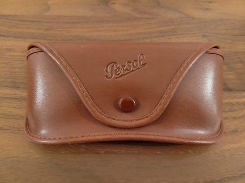 Brillenetui von persol - brillenetui,