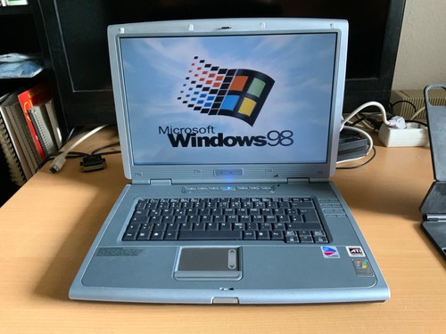 Laptop medion md95400 mit - laptop,