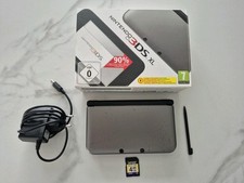 Nintendo 3DS XL Konsole mit
