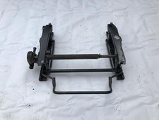 Seat console height adjustable
