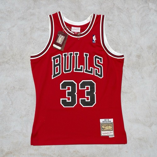 Bnwt chicago bulls mitchell - bnwt, &