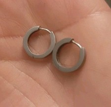 XEN Collektion Edelstahl Creolen Klappcreolen matt gebürstet silber 2,5mm breit