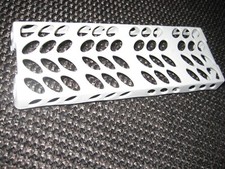 Abdeckung ( des Besteckkorbs